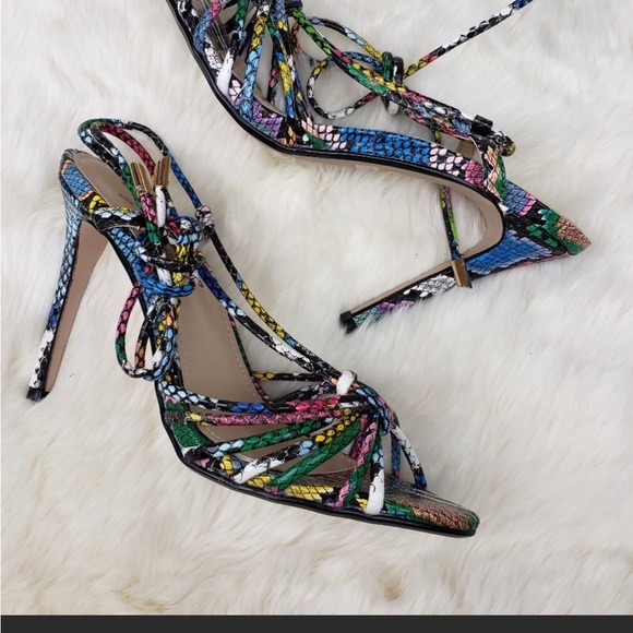 Lemon Drop by Privileged - Picture 3 of 7